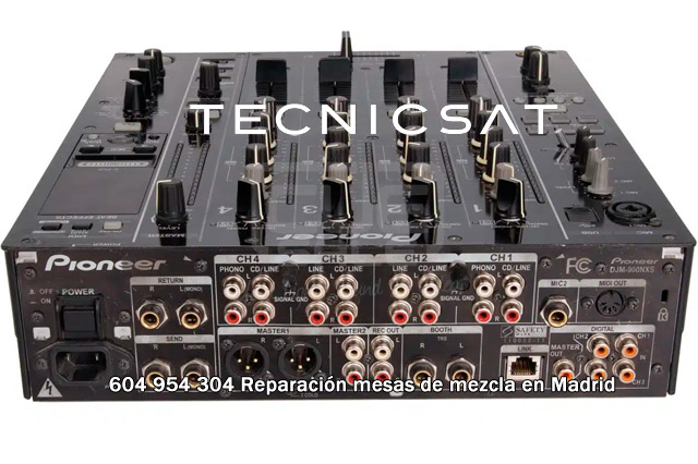 Consola DJ Pionner DJM 900 sin sonido.