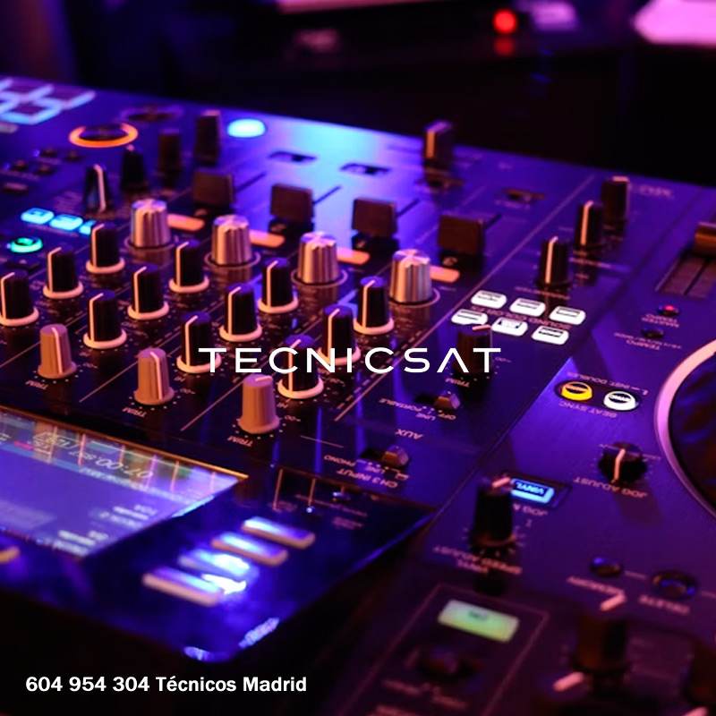 Arreglar mesa de mezcla DJ en Madrid taller